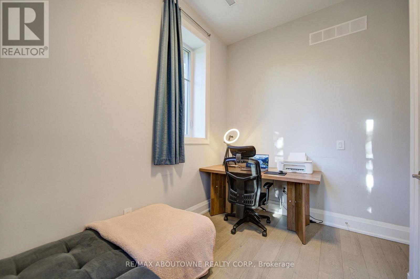 1525 Kenmuir Avenue, Mississauga, Ontario  L5G 4B6 - Photo 25 - W14103420