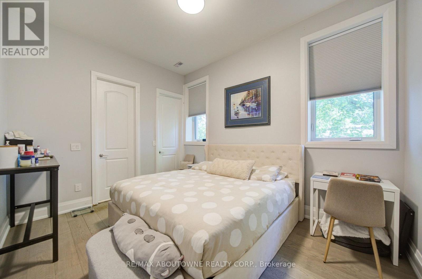 1525 Kenmuir Avenue, Mississauga, Ontario  L5G 4B6 - Photo 18 - W14103420