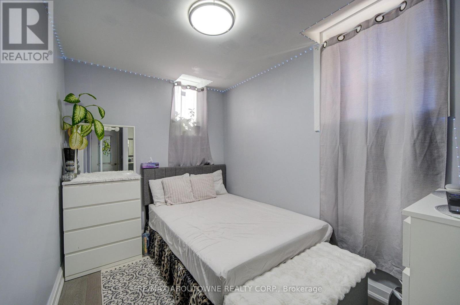 1525 Kenmuir Avenue, Mississauga, Ontario  L5G 4B6 - Photo 44 - W14103420