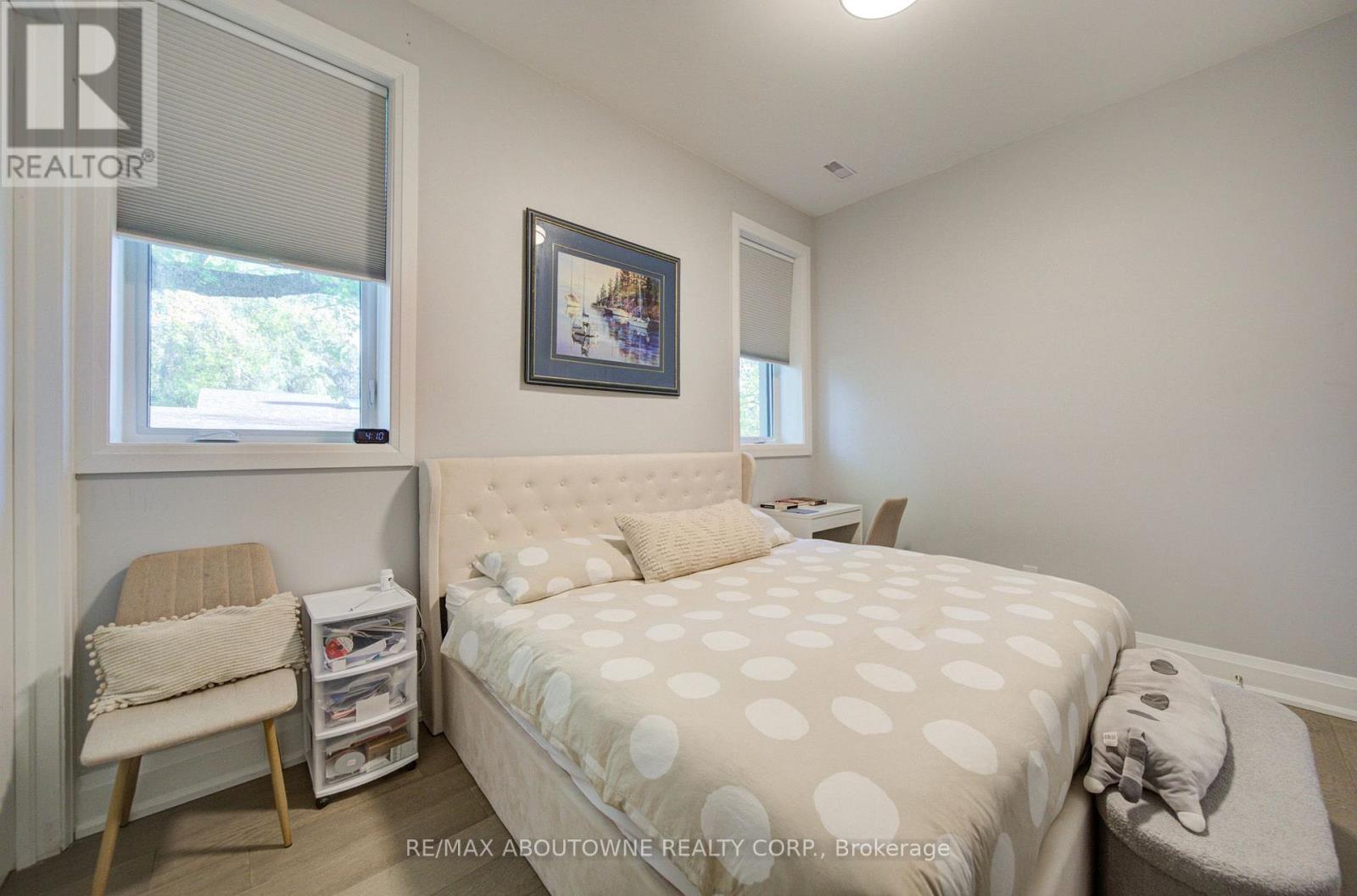 1525 Kenmuir Avenue, Mississauga, Ontario  L5G 4B6 - Photo 19 - W14103420