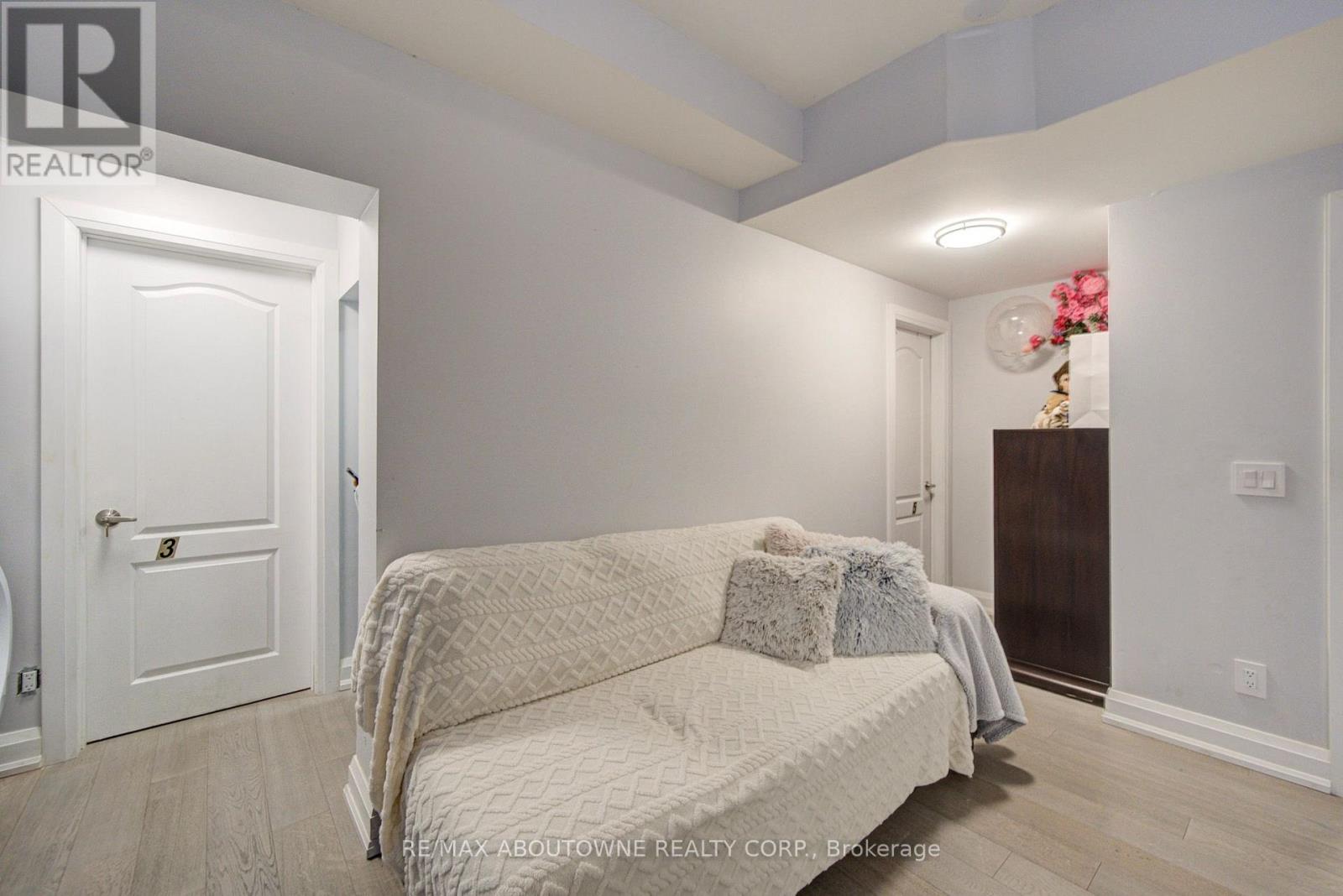 1525 Kenmuir Avenue, Mississauga, Ontario  L5G 4B6 - Photo 40 - W14103420