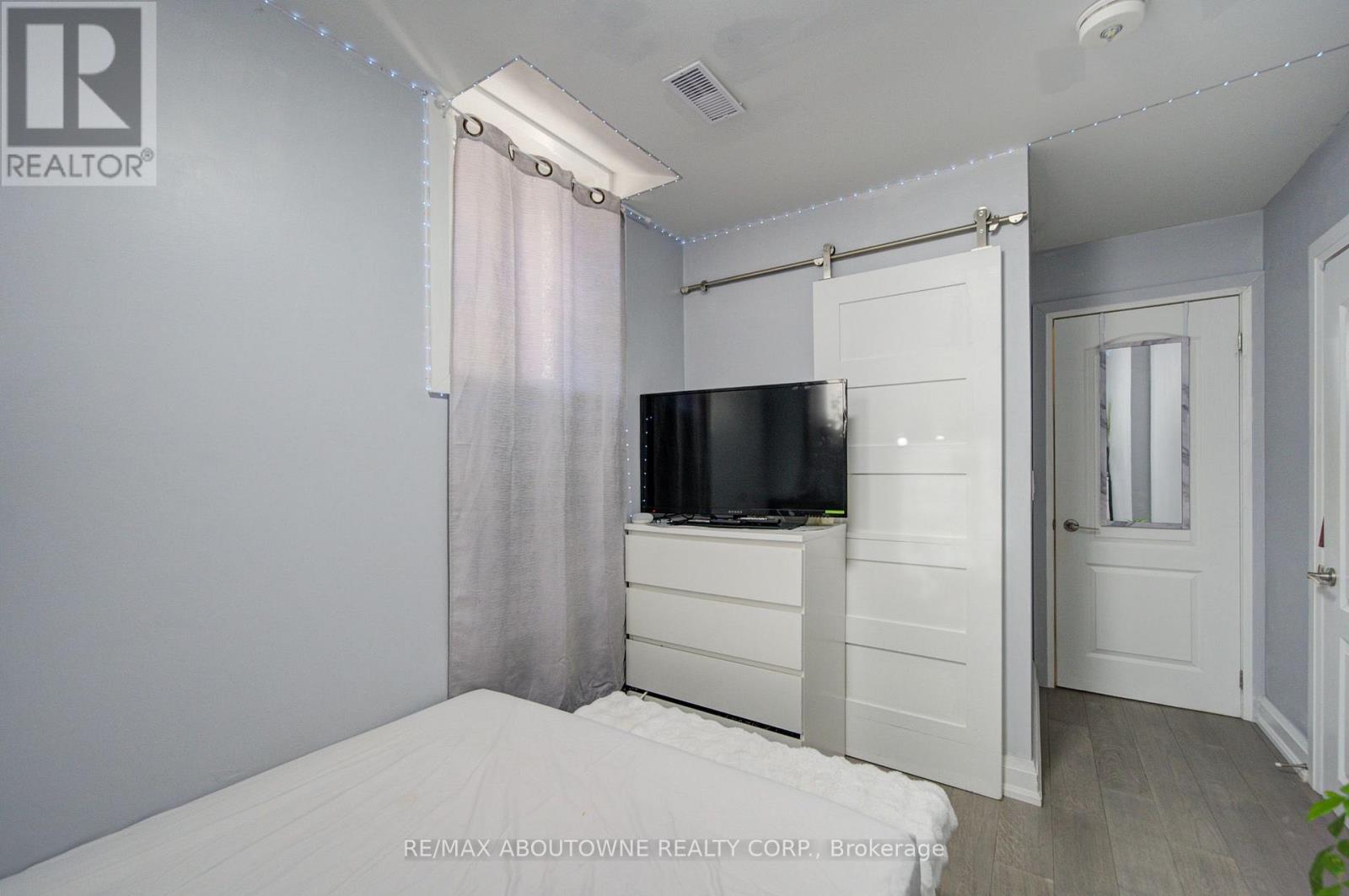1525 Kenmuir Avenue, Mississauga, Ontario  L5G 4B6 - Photo 45 - W14103420