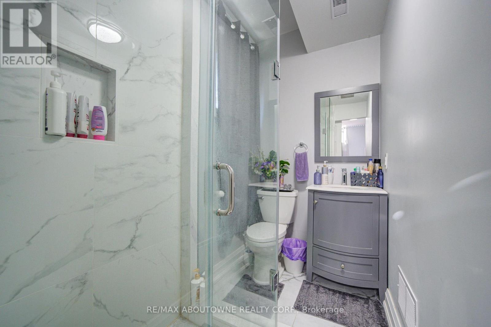 1525 Kenmuir Avenue, Mississauga, Ontario  L5G 4B6 - Photo 46 - W14103420
