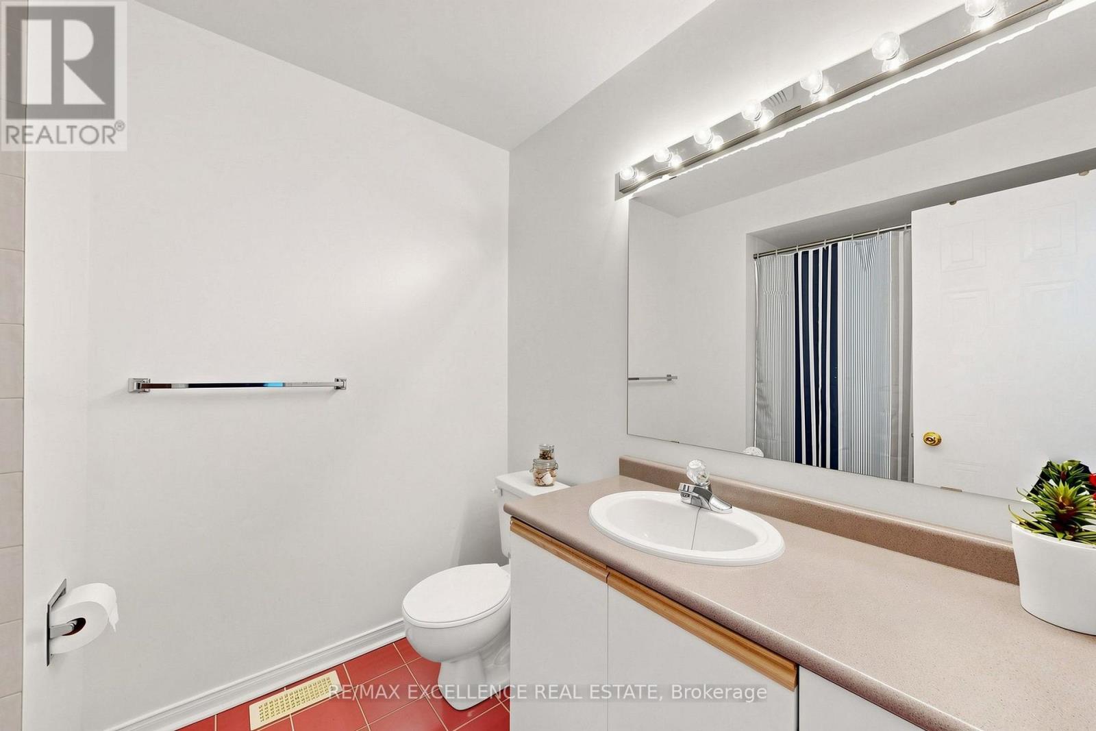 72 Desert Sand Drive, Brampton, Ontario  L6R 1V6 - Photo 29 - W14109528