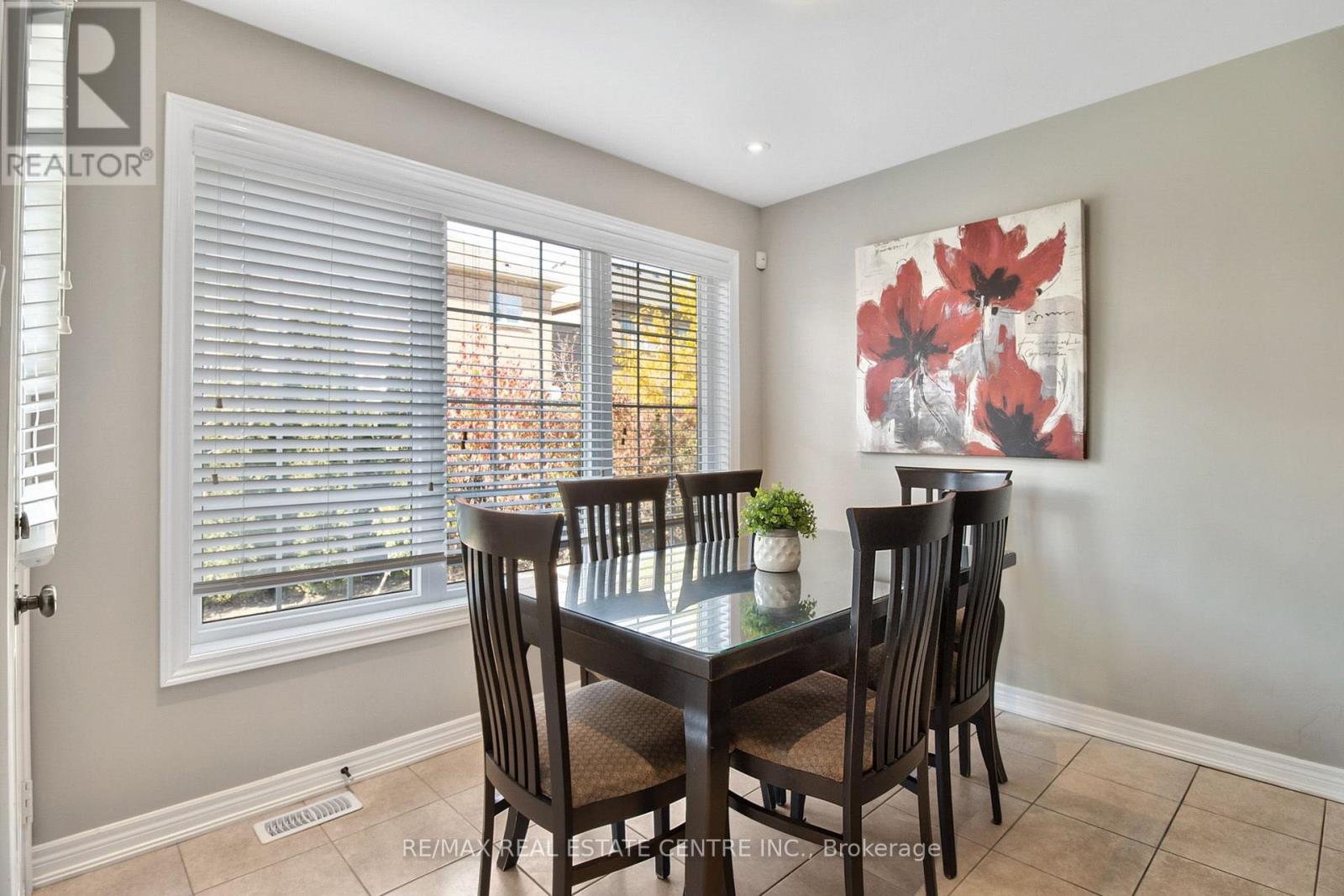 16 Lacorra Way S, Brampton, Ontario  L6R 3P2 - Photo 11 - W14111750