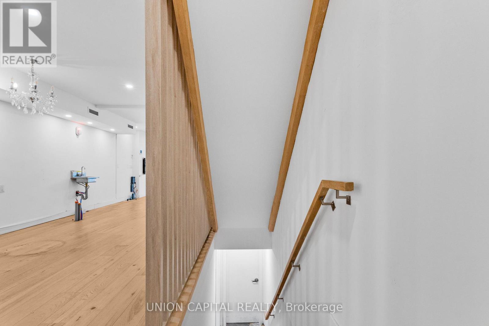 2 - 3429 Yonge Street, Toronto, Ontario  M4N 2N1 - Photo 19 - C13852208