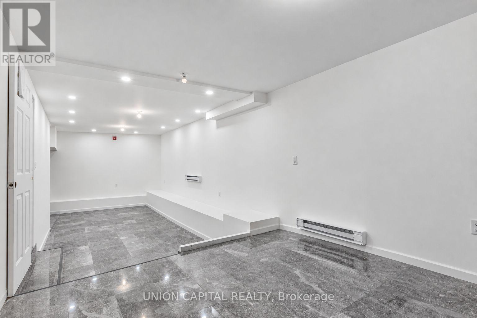 2 - 3429 Yonge Street, Toronto, Ontario  M4N 2N1 - Photo 22 - C13852208
