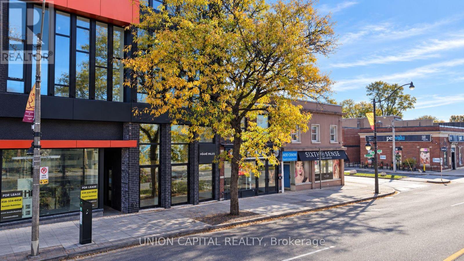 2 - 3429 Yonge Street, Toronto, Ontario  M4N 2N1 - Photo 2 - C13852208