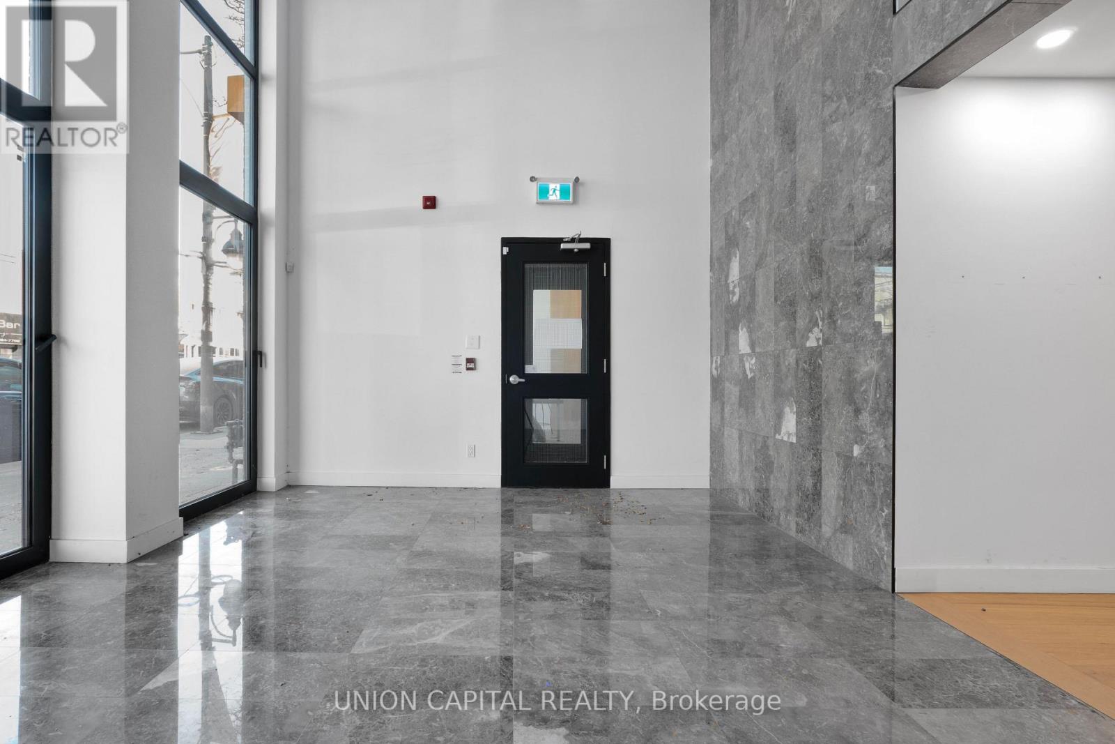 2 - 3429 YONGE STREET, Toronto, Ontario