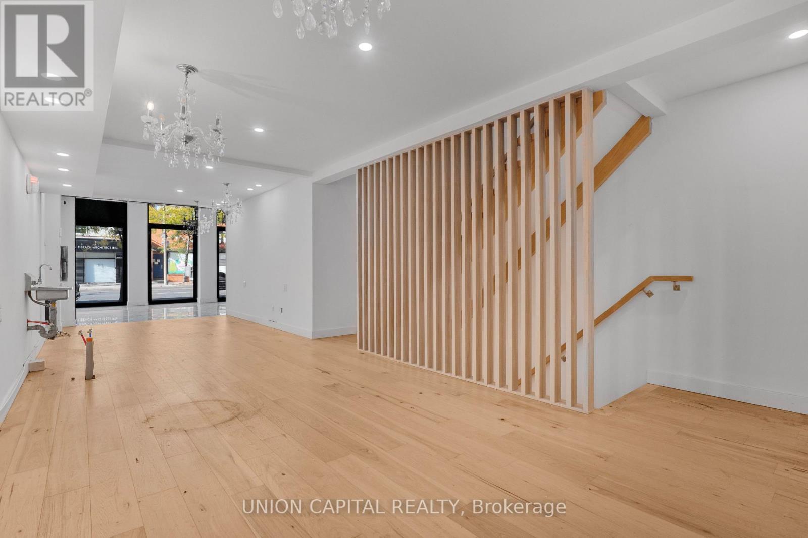 2 - 3429 Yonge Street, Toronto, Ontario  M4N 2N1 - Photo 10 - C13852208
