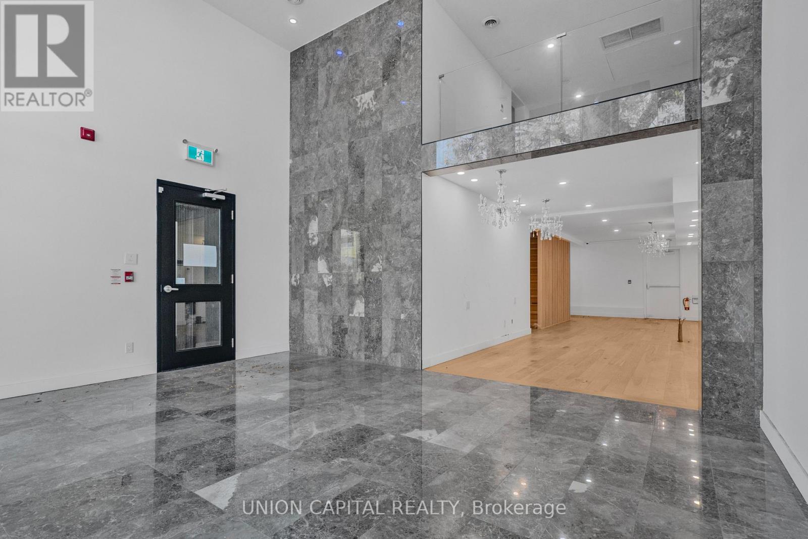 2 - 3429 Yonge Street, Toronto, Ontario  M4N 2N1 - Photo 6 - C13852208
