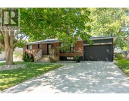 238 MORENZ Drive, Mitchell, Ontario