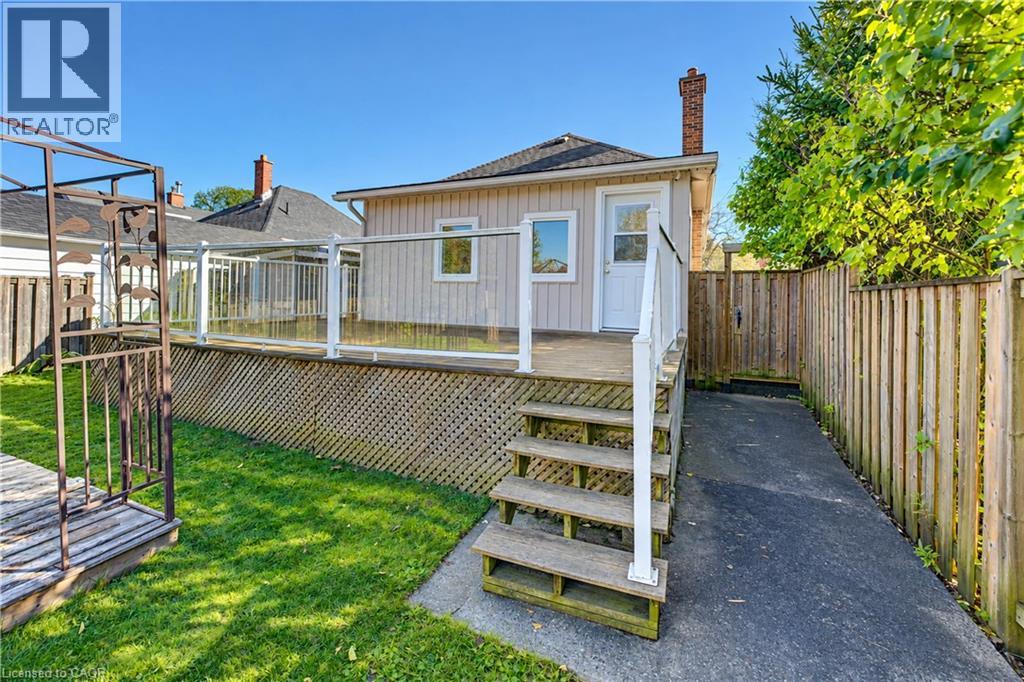 144 Graham Street, Waterloo, Ontario  N2J 1A1 - Photo 36 - 40872373