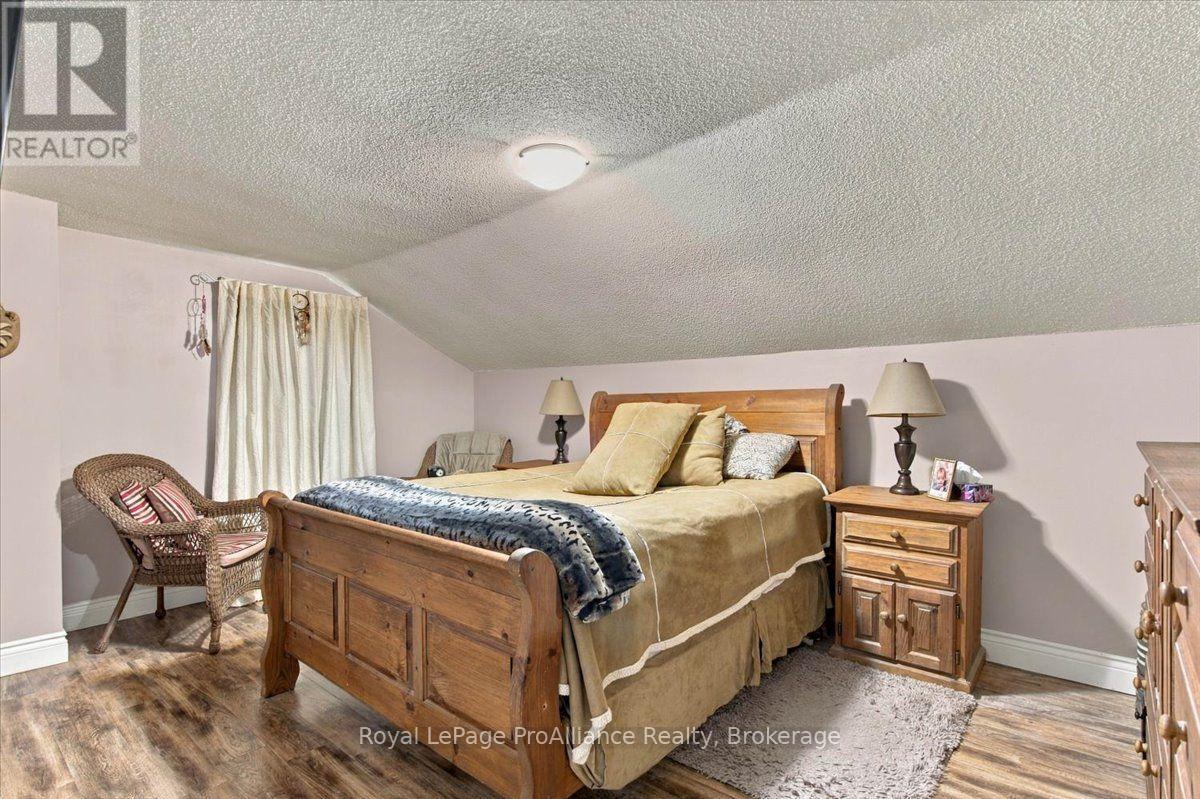 291 Pinnacle Street, Belleville, Ontario  K8N 3B3 - Photo 11 - X14114022