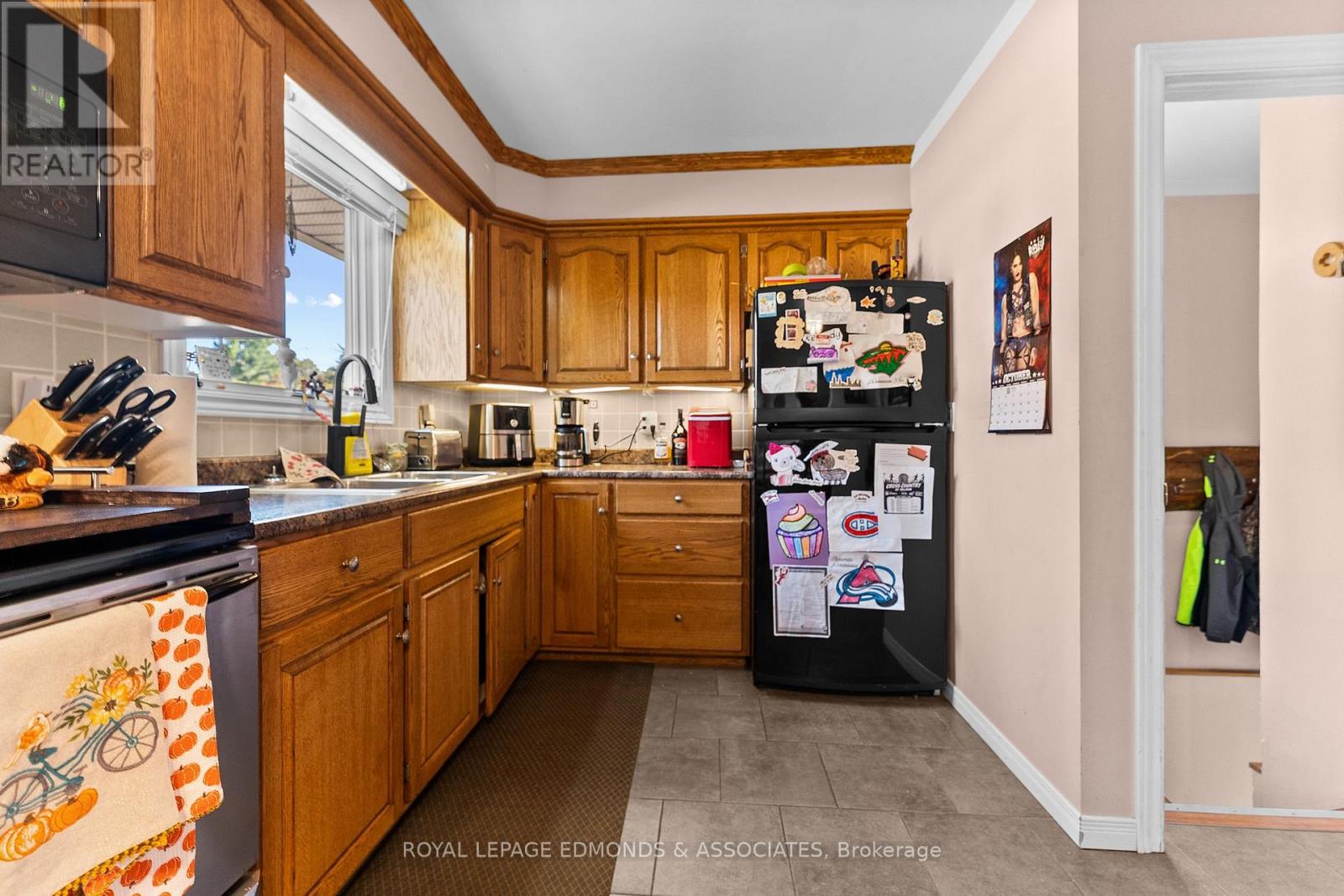 10 Sunset Crescent, Petawawa, Ontario  K8H 2L7 - Photo 17 - X14114058