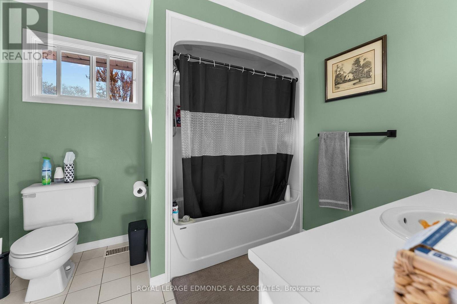 10 Sunset Crescent, Petawawa, Ontario  K8H 2L7 - Photo 26 - X14114058