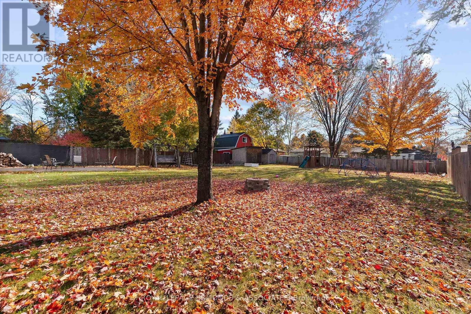 10 Sunset Crescent, Petawawa, Ontario  K8H 2L7 - Photo 43 - X14114058