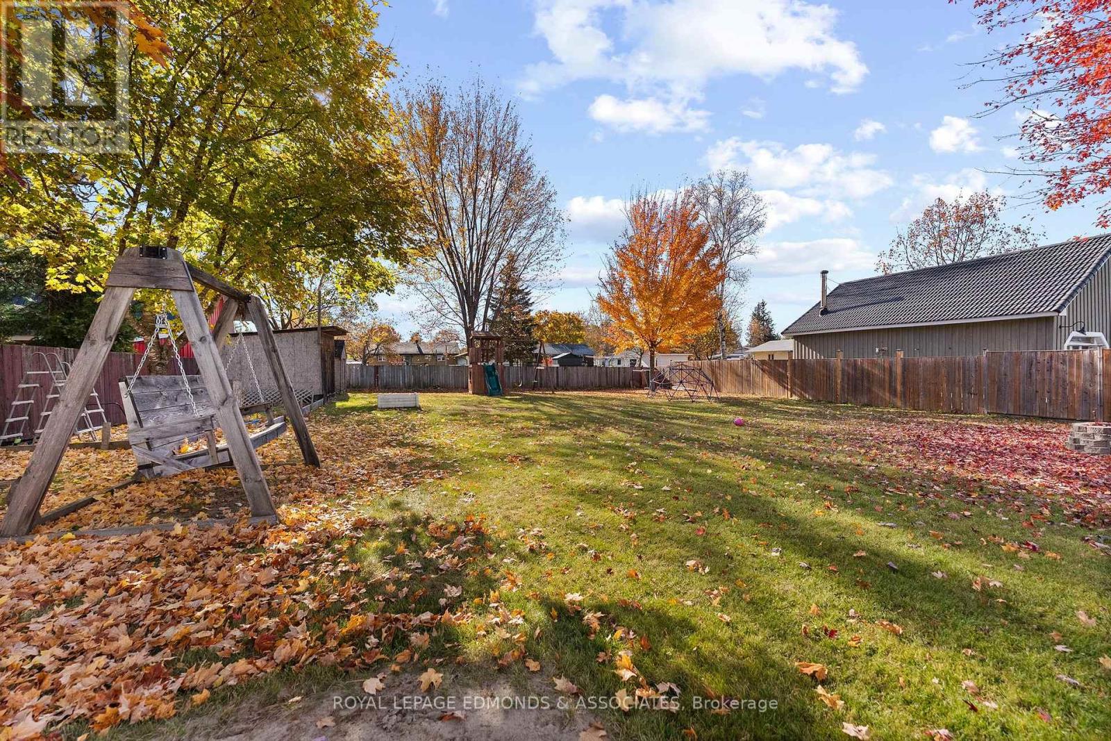10 Sunset Crescent, Petawawa, Ontario  K8H 2L7 - Photo 44 - X14114058