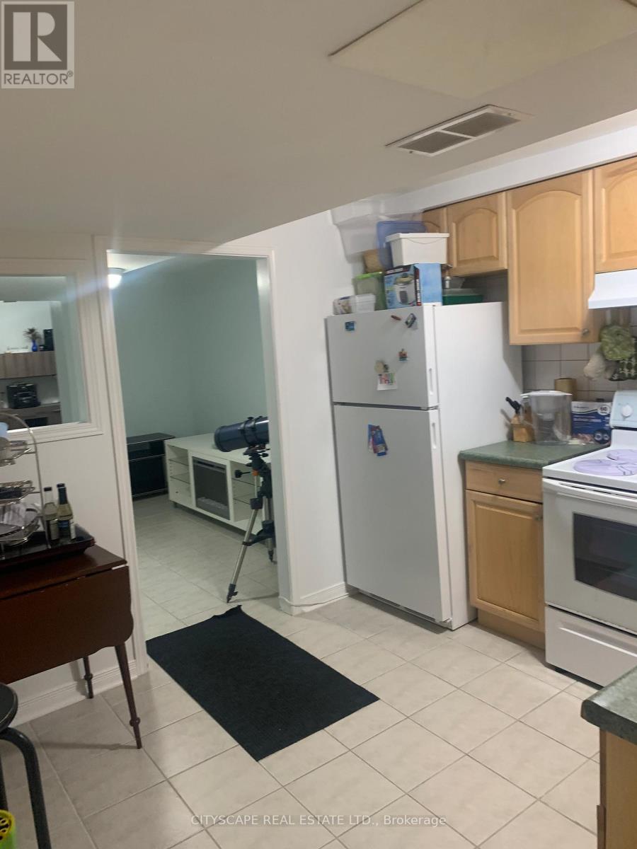 Bsmt - 120 Hullmar Drive, Toronto, Ontario  M3N 2G2 - Photo 5 - W14114050