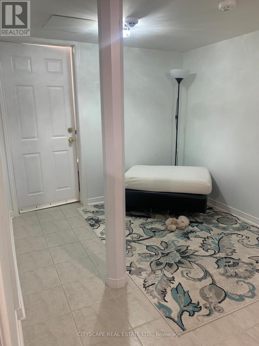 Bsmt - 120 Hullmar Drive, Toronto, Ontario  M3N 2G2 - Photo 9 - W14114050