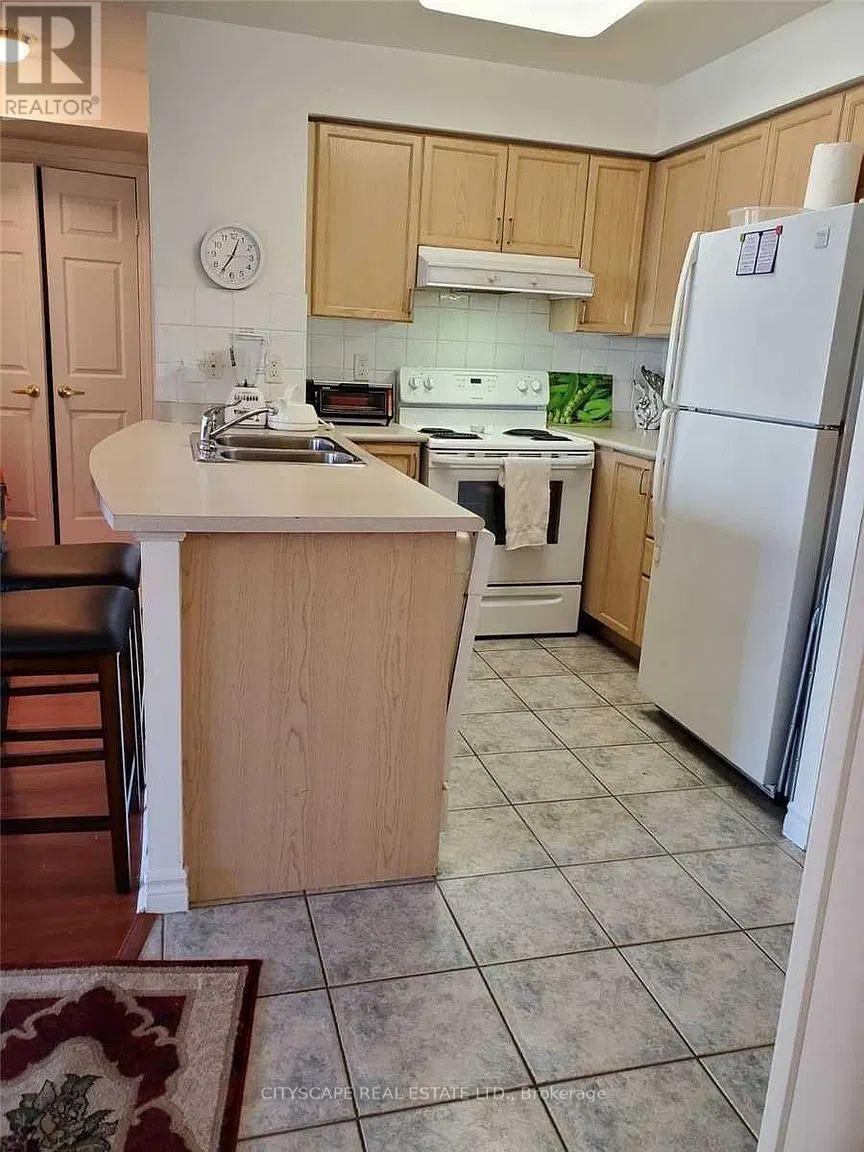 1421 - 25 Kingsbridge Garden Circle, Mississauga, Ontario  L5R 4B1 - Photo 6 - W14114052