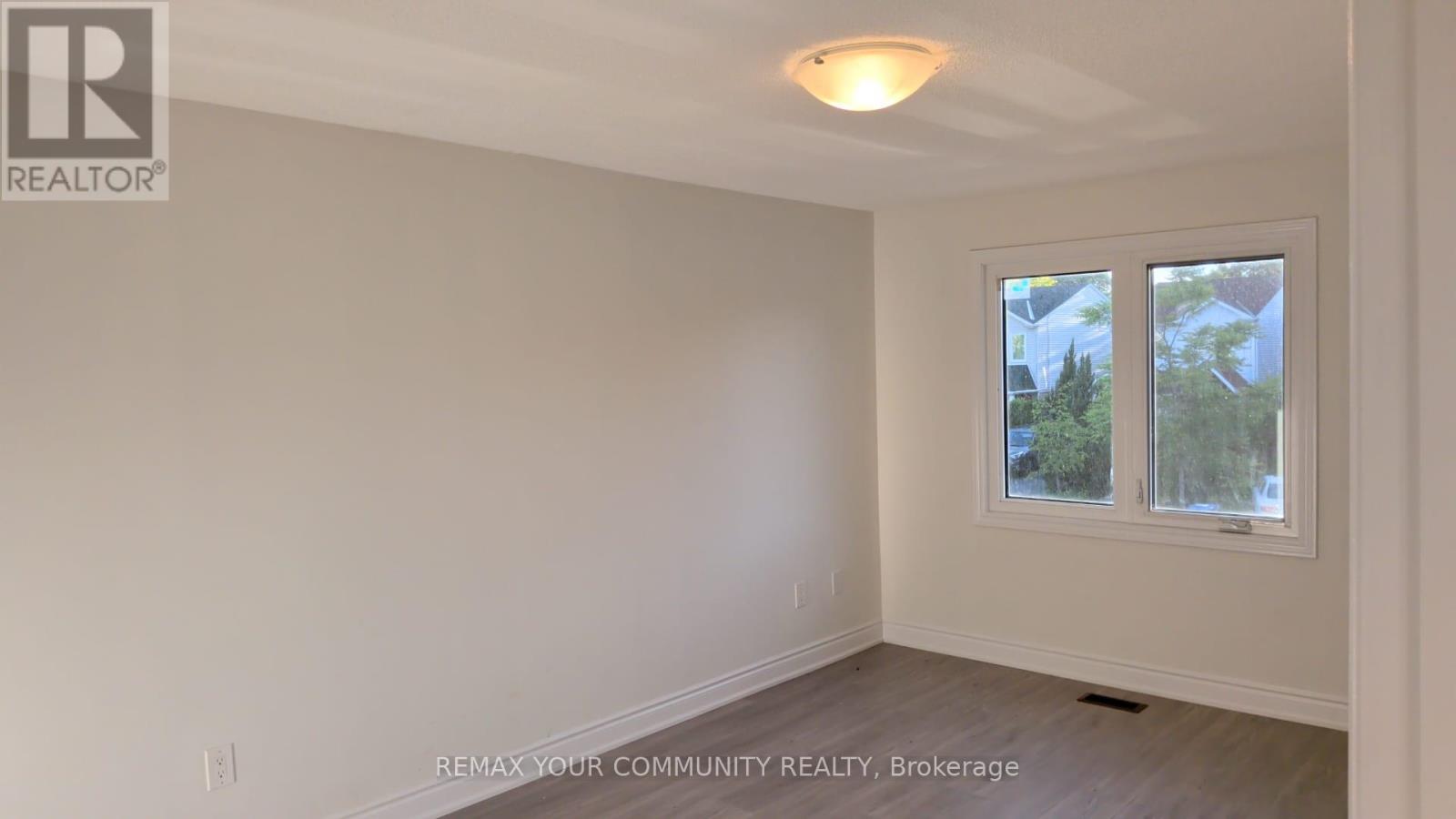 Upper - 4 Malabar Crescent S, Brampton, Ontario  L6S 3X8 - Photo 7 - W14114070