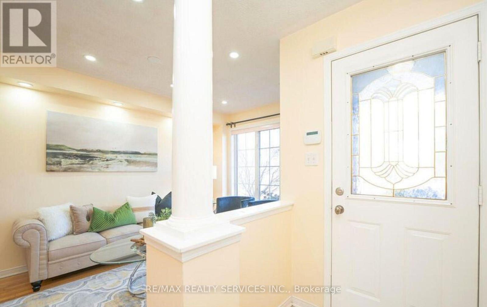 (Upper) - 5944 Shelford Terrace, Mississauga, Ontario  L5M 6K3 - Photo 4 - W14114092