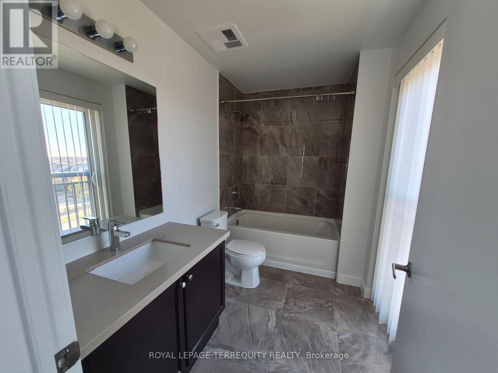 422 - 2490 Old Bronte Road, Oakville, Ontario  L6M 0Y5 - Photo 8 - W14114100