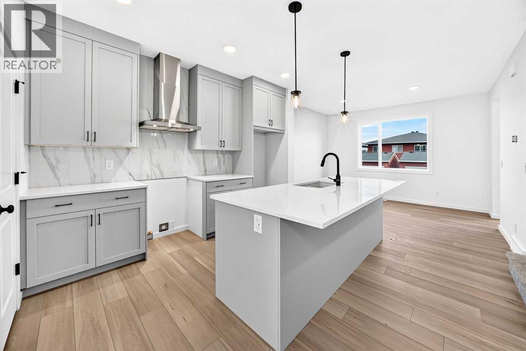 84 Creekside Rise SW, Calgary, Alberta  T2X 6G8 - Photo 14 - A2353868