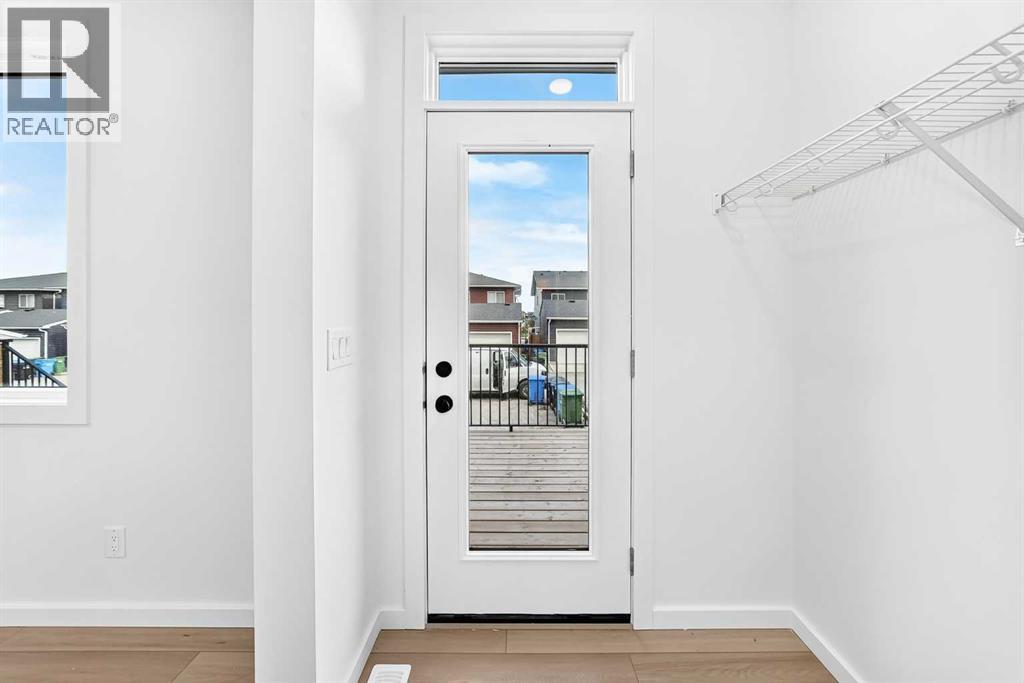 84 Creekside Rise SW, Calgary, Alberta  T2X 6G8 - Photo 19 - A2353868