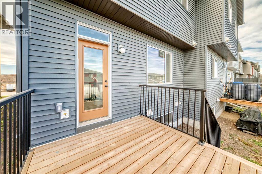 84 Creekside Rise SW, Calgary, Alberta  T2X 6G8 - Photo 22 - A2353868