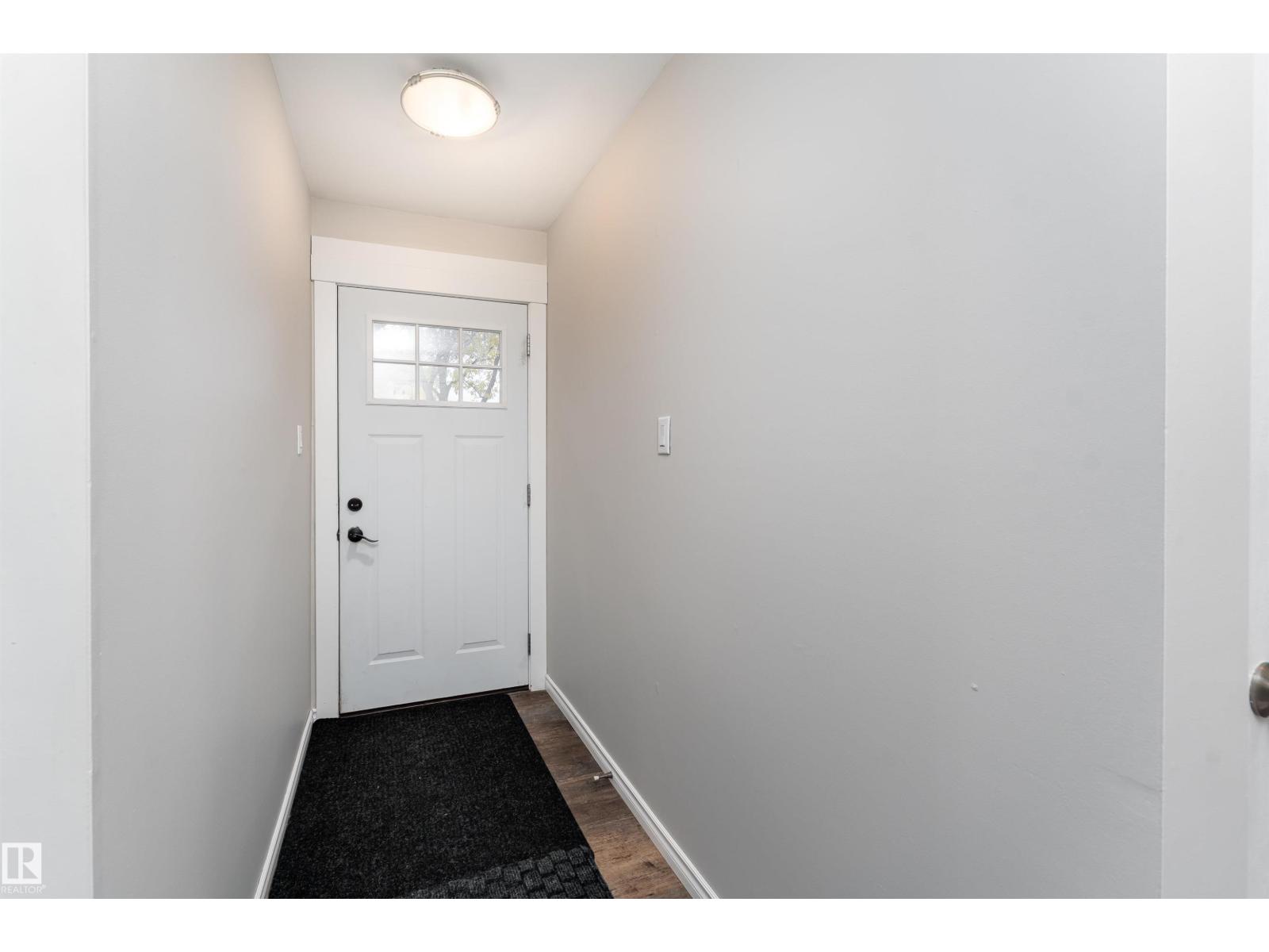 993 Cedar St, Sherwood Park, Alberta  T8A 2E8 - Photo 3 - E4514180