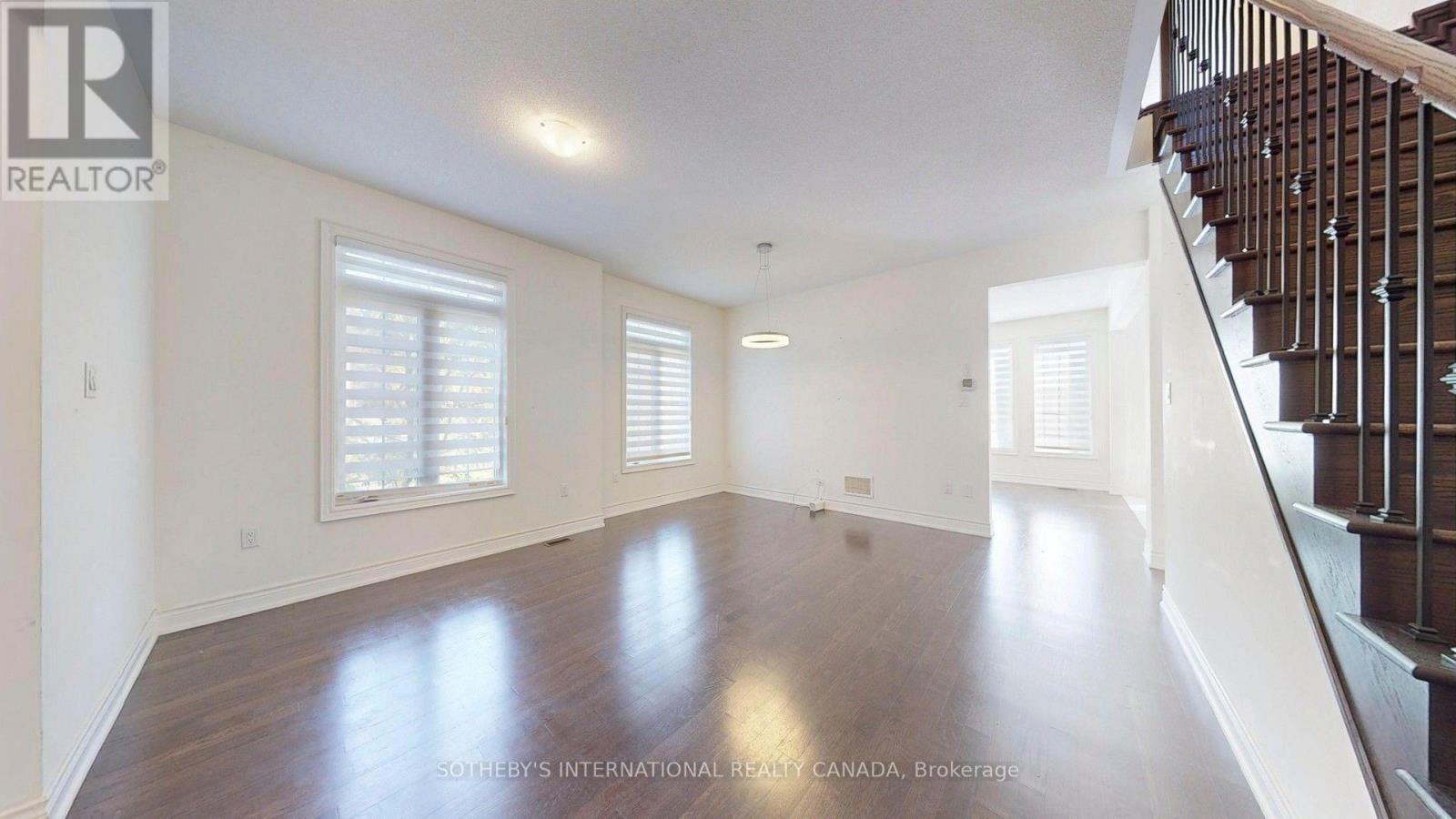 60 Sharonview Crescent, East Gwillimbury, Ontario  L9N 0S5 - Photo 6 - N14096660