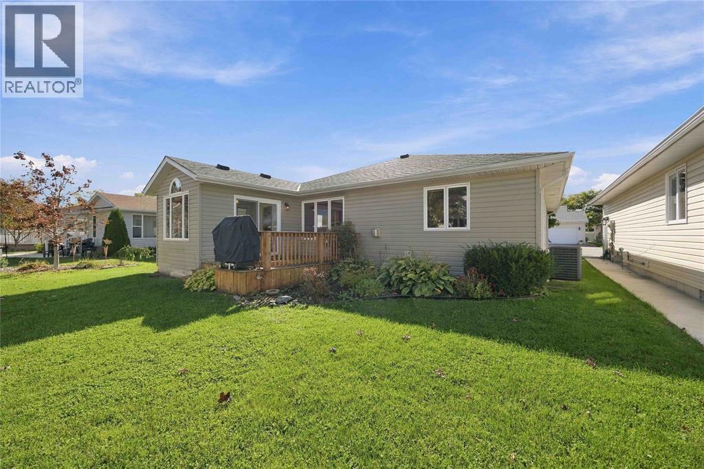 5700 Blackwell Sideroad Unit# 135, Sarnia, Ontario  N7W 1B7 - Photo 41 - 26021007