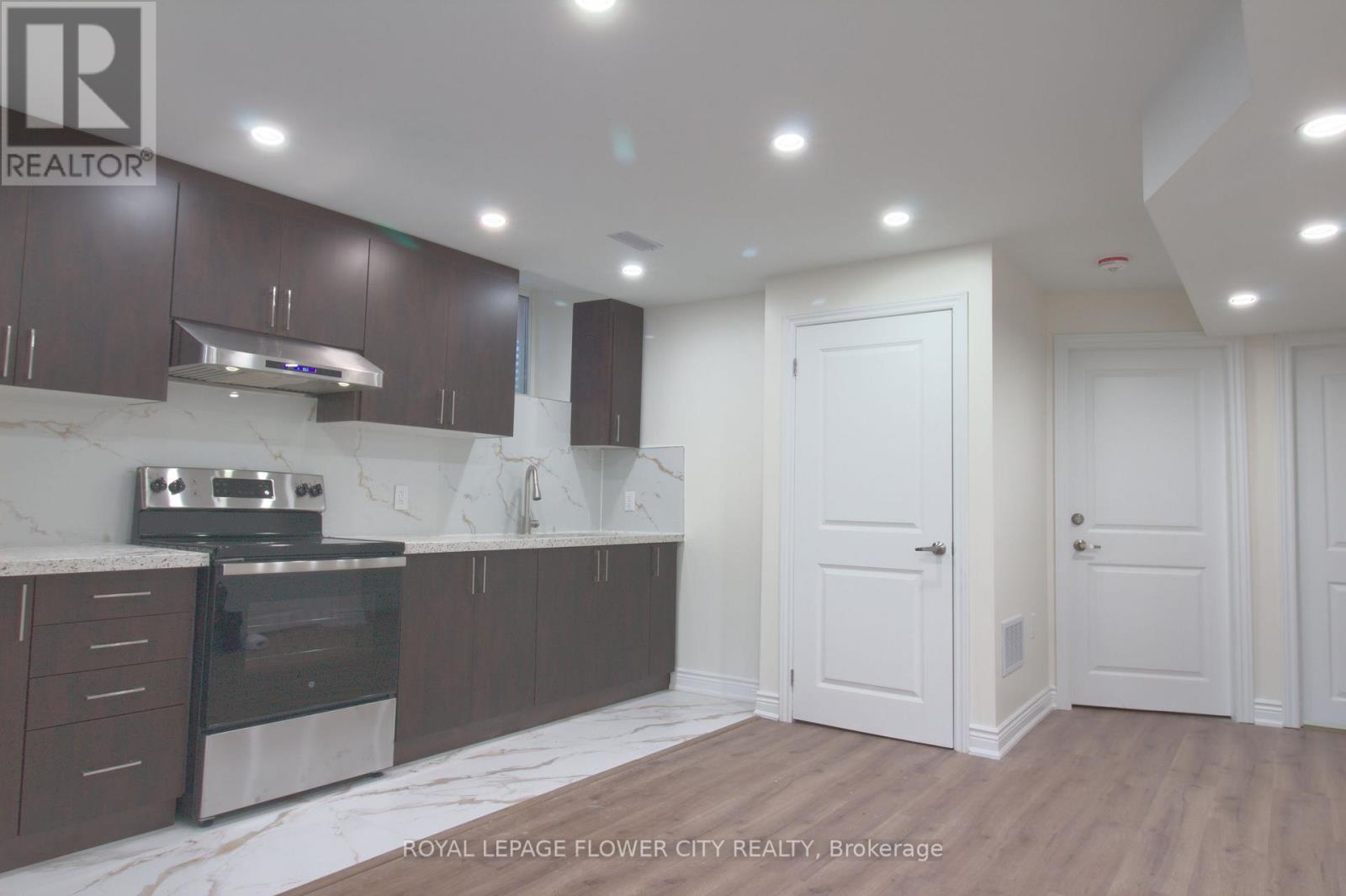 23 Perdita Road, Brampton, Ontario  L6Y 6B3 - Photo 14 - W13884574