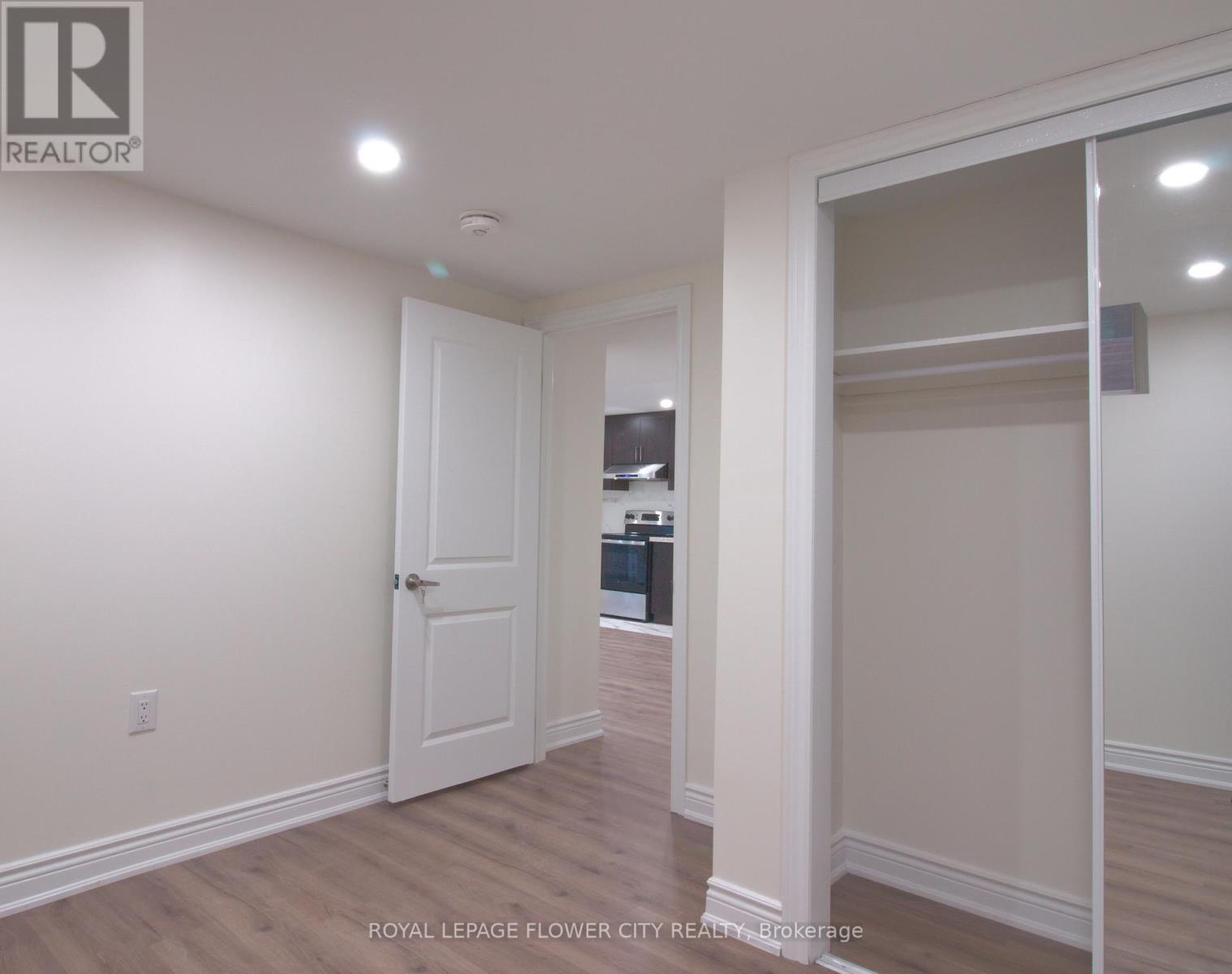 23 Perdita Road, Brampton, Ontario  L6Y 6B3 - Photo 16 - W13884574