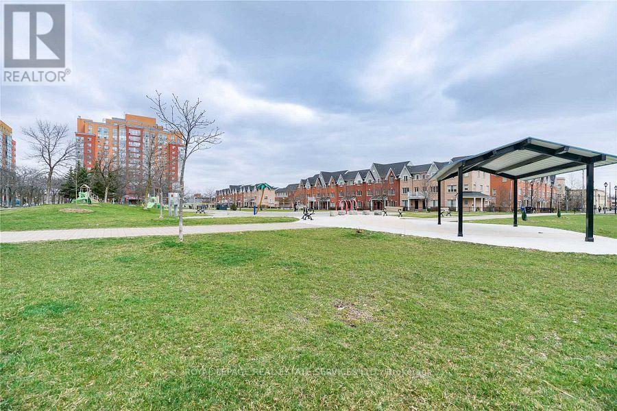 1005 - 4 Elsinore Path, Toronto, Ontario  M8V 4G7 - Photo 35 - W14111068