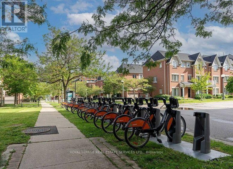 1005 - 4 Elsinore Path, Toronto, Ontario  M8V 4G7 - Photo 30 - W14111068