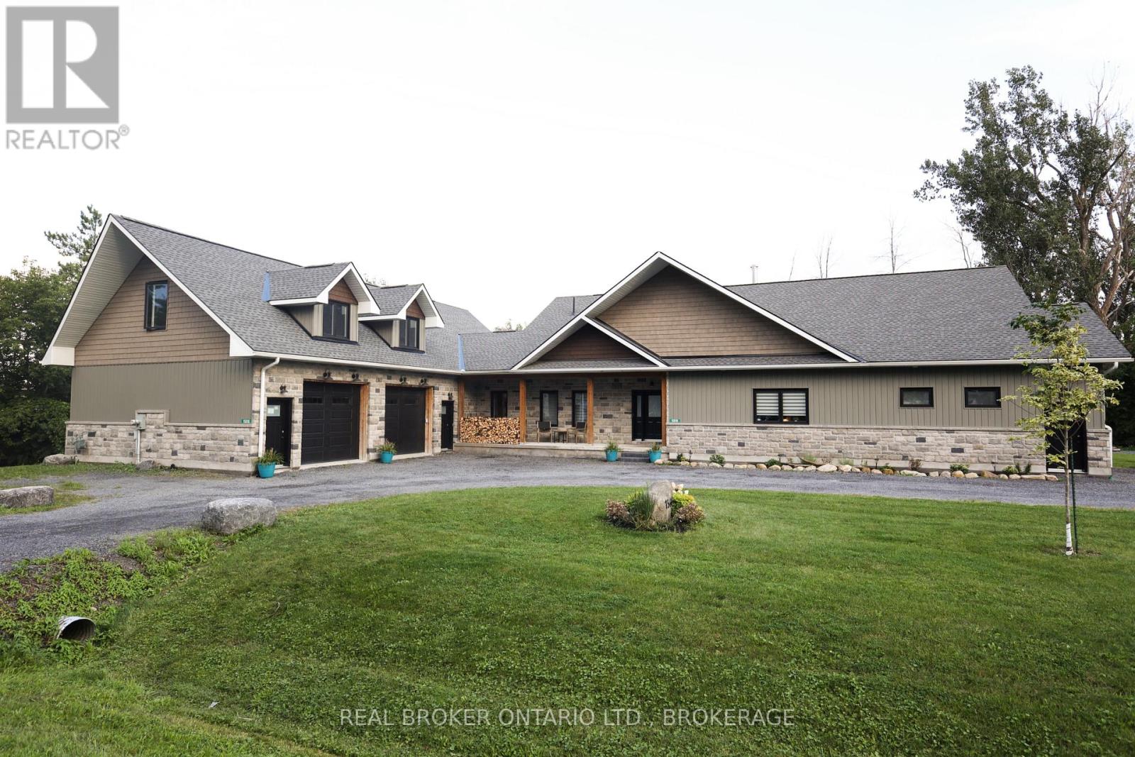 15616 Manning Road, South Stormont, Ontario K0C 1M0 - Photo 2 - X14114178