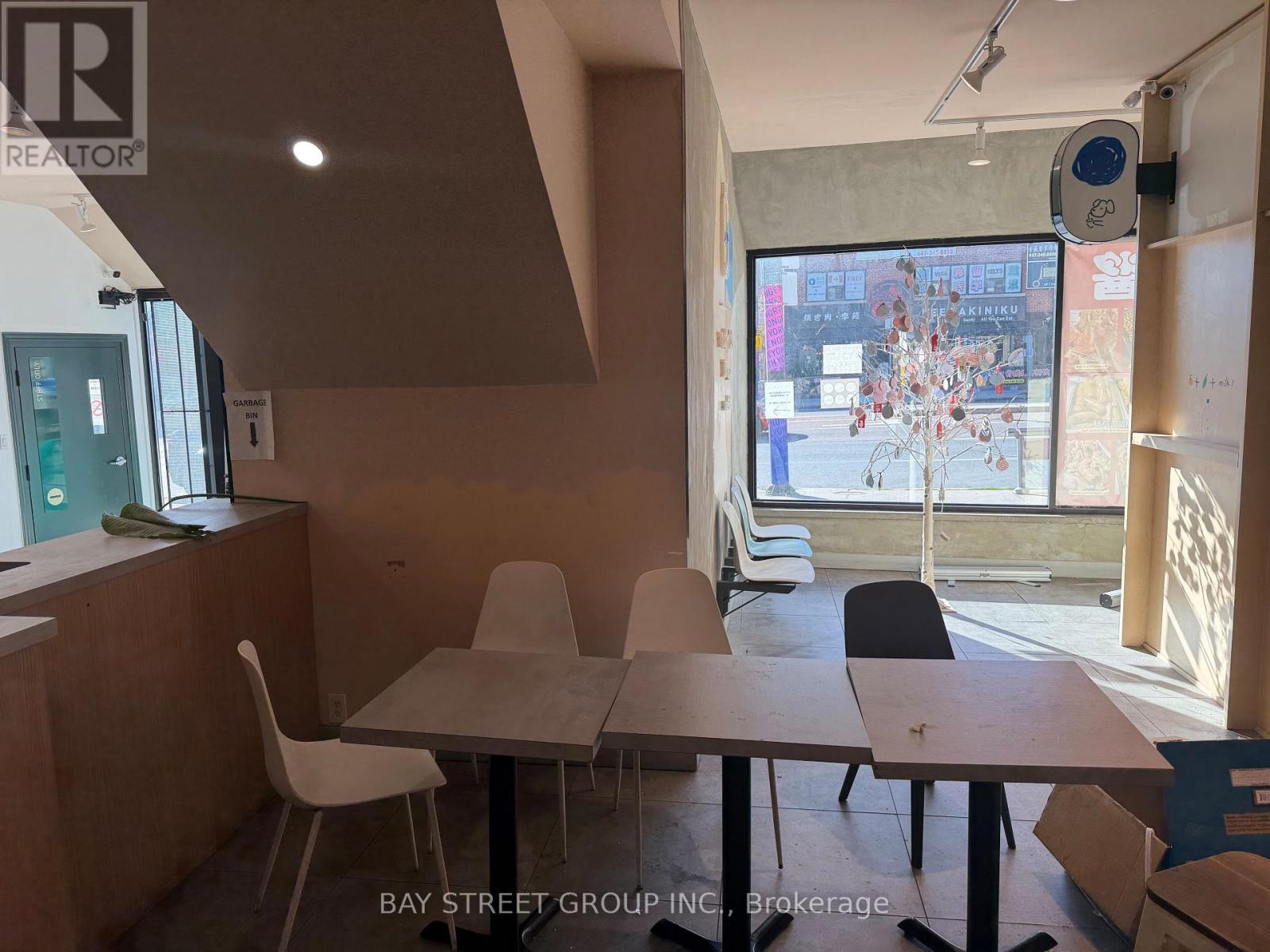 5317 Yonge Street, Toronto, Ontario  M2N 5R4 - Photo 3 - C14114166
