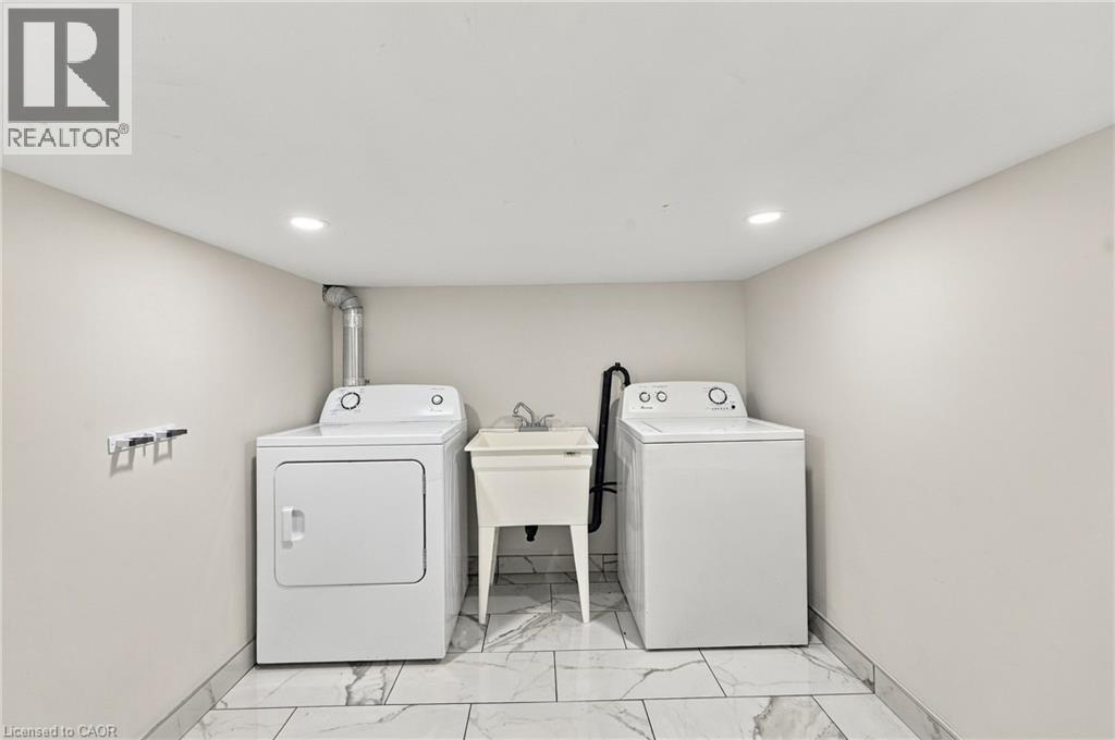 97 Narbonne Crescent, Stoney Creek, Ontario  L8J 0J6 - Photo 38 - 40873694
