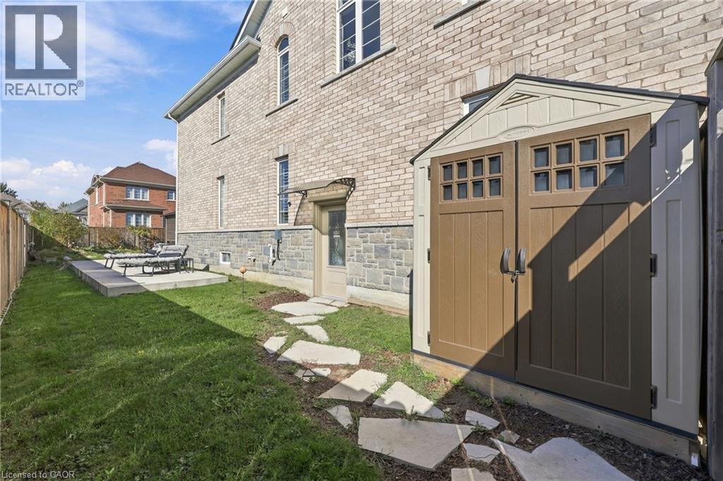 97 Narbonne Crescent, Stoney Creek, Ontario  L8J 0J6 - Photo 41 - 40873694