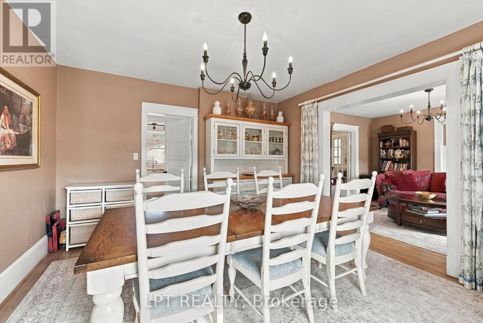 151 Parkhill Main Street, North Middlesex, Ontario  N0M 2K0 - Photo 15 - X14114190