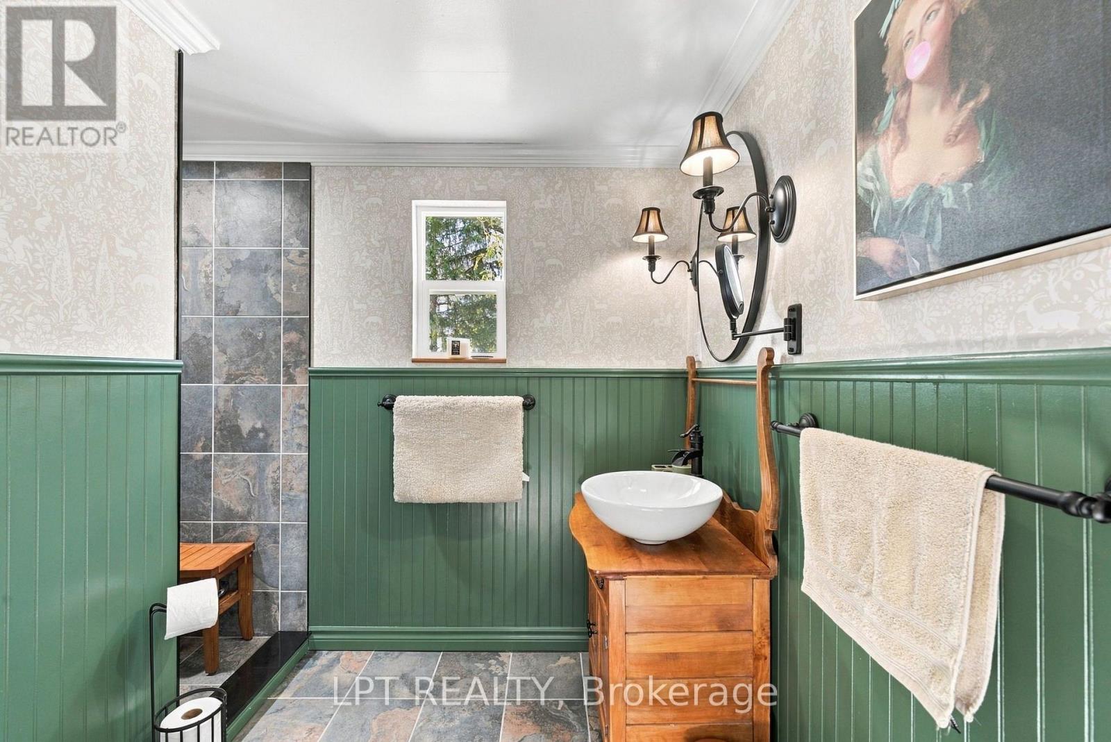151 Parkhill Main Street, North Middlesex, Ontario  N0M 2K0 - Photo 23 - X14114190