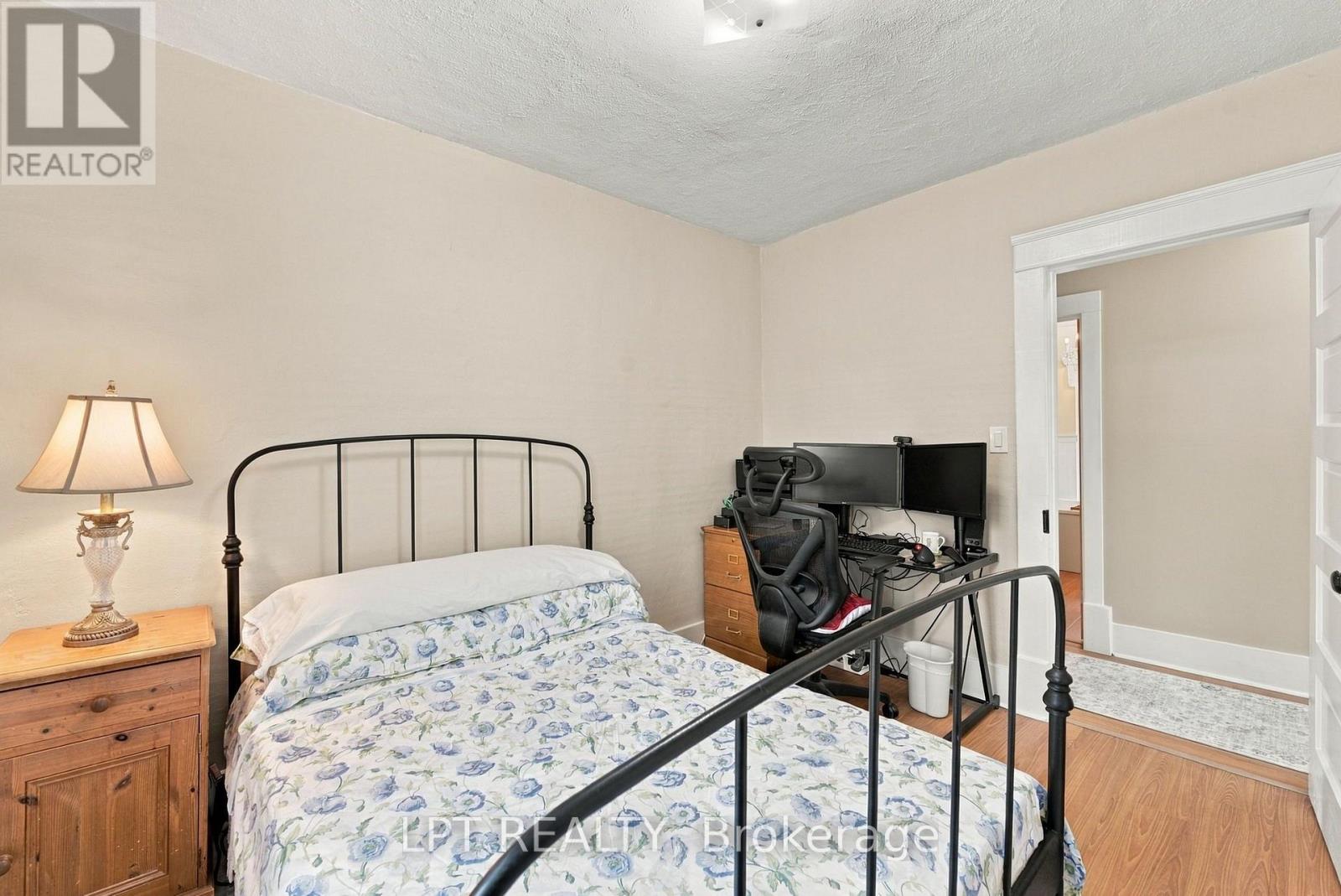 151 Parkhill Main Street, North Middlesex, Ontario  N0M 2K0 - Photo 27 - X14114190