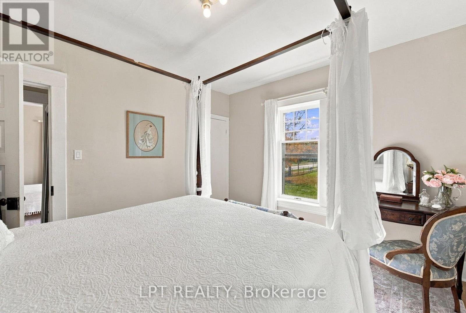 151 Parkhill Main Street, North Middlesex, Ontario  N0M 2K0 - Photo 29 - X14114190