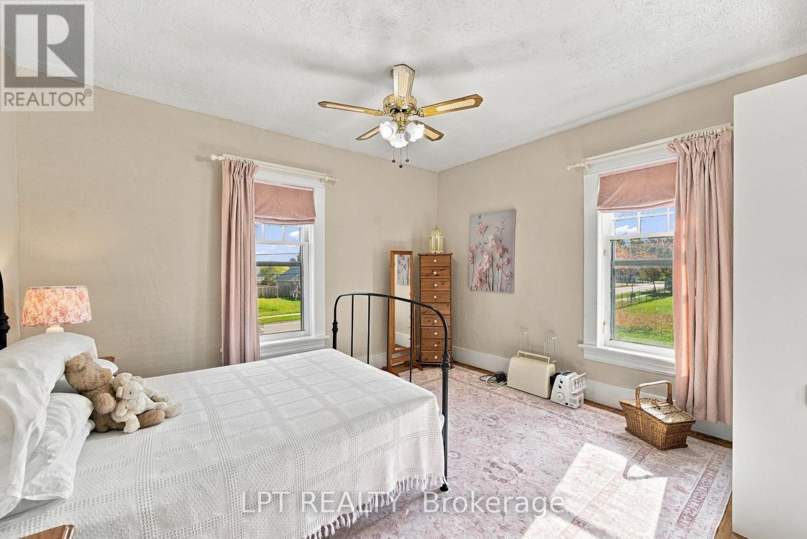 151 Parkhill Main Street, North Middlesex, Ontario  N0M 2K0 - Photo 30 - X14114190