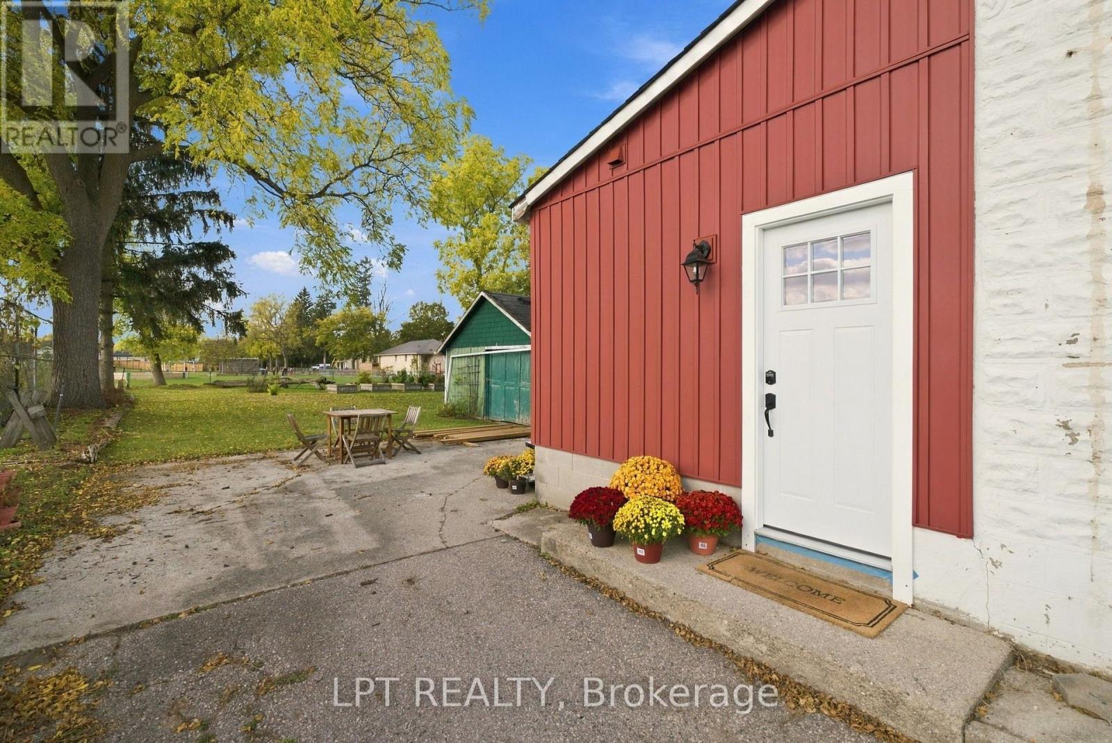 151 Parkhill Main Street, North Middlesex, Ontario  N0M 2K0 - Photo 37 - X14114190