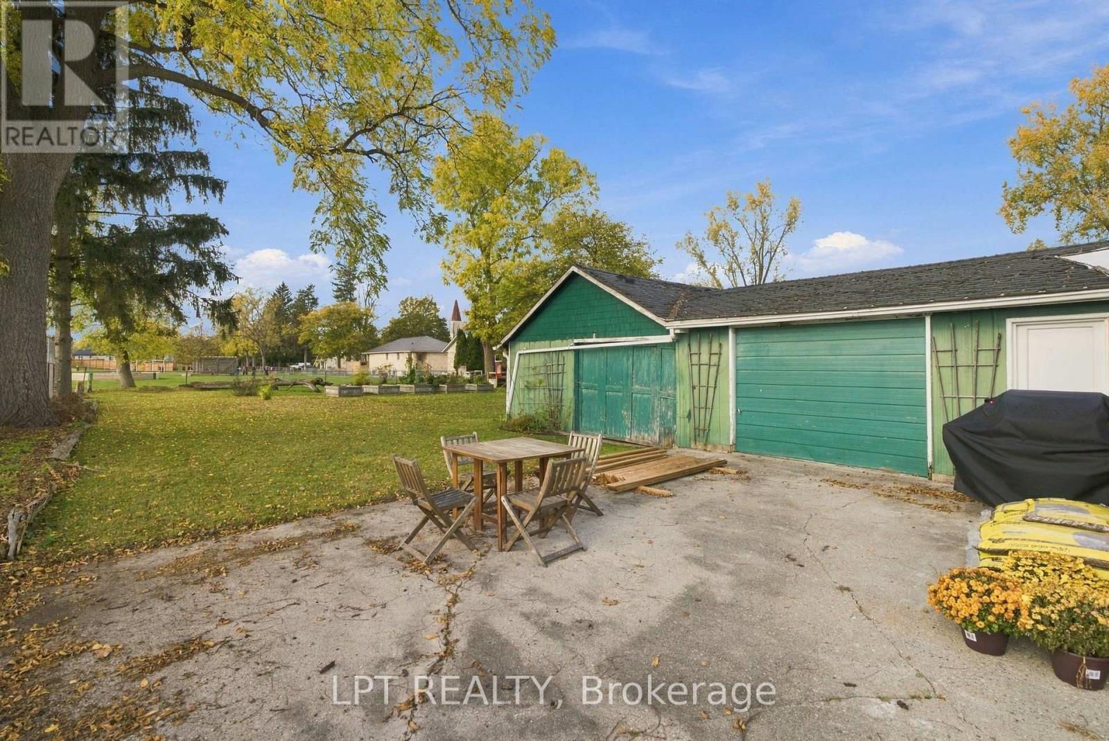 151 Parkhill Main Street, North Middlesex, Ontario  N0M 2K0 - Photo 38 - X14114190