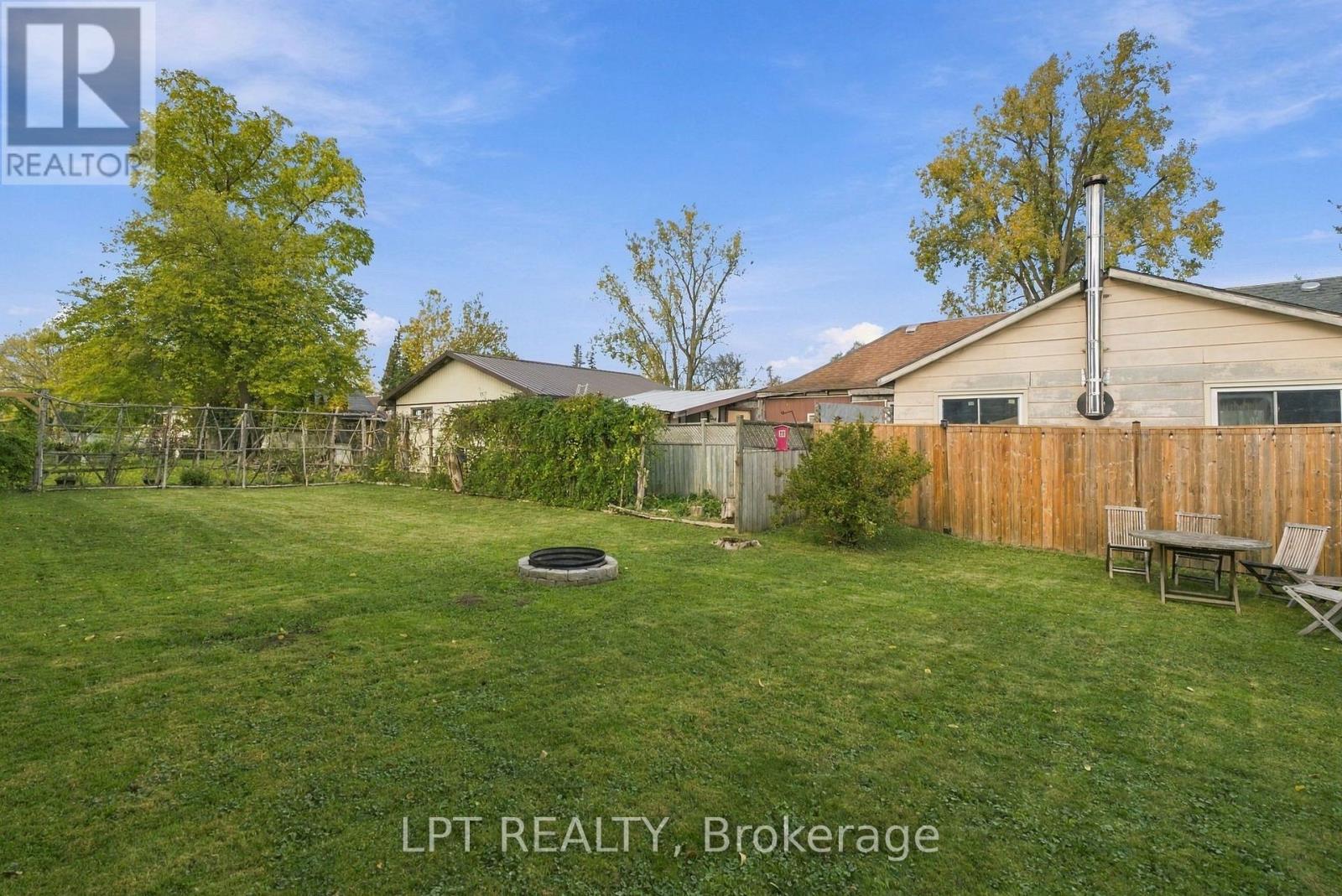151 Parkhill Main Street, North Middlesex, Ontario  N0M 2K0 - Photo 41 - X14114190